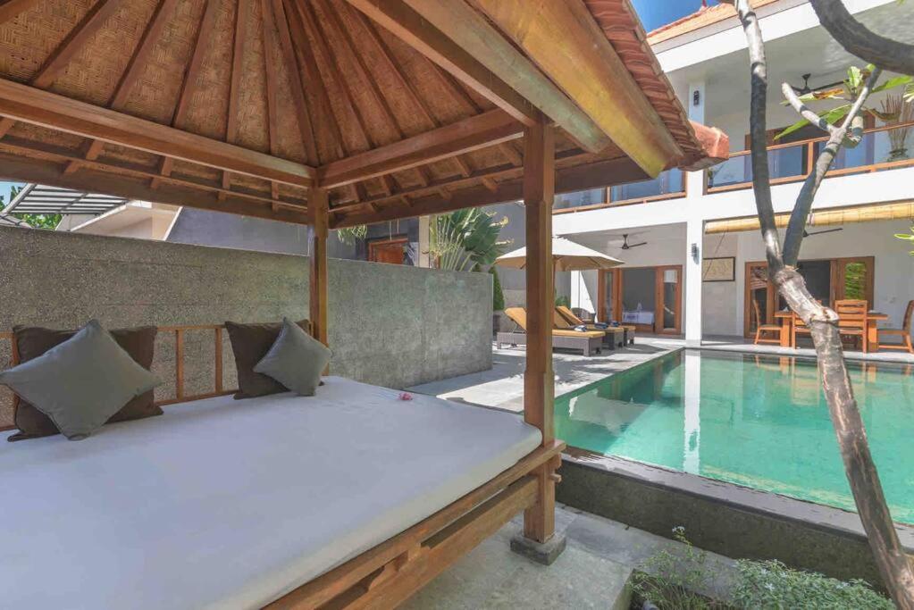 Villa Royal Singaraja Esterno foto